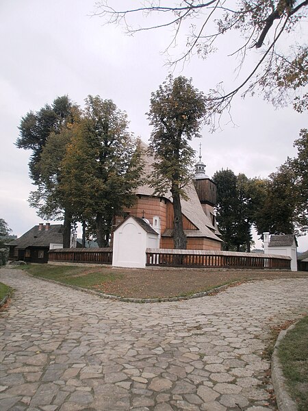 File:Kościół Blizne (4).JPG