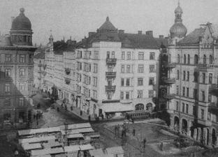 När Kungsholmstorg hade ett torg, omkring 1900.