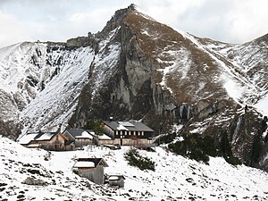 Landsberger hut in front of the Schochenspitze