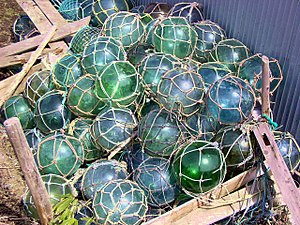 glass net floats