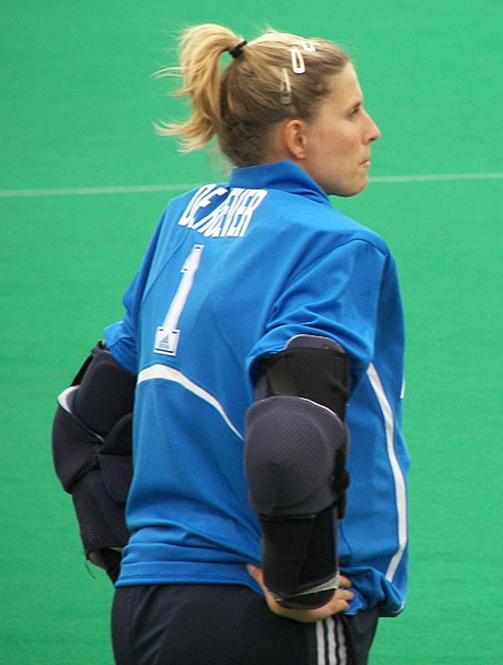 File:Lisanne de Roever 2007 (cropped).jpg