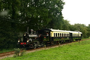 Trein van de Museumbuurtspoorweg tussen Haaksbergen en Boekelo