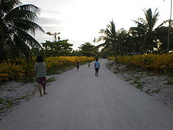 Main road in the afternoon, Falealupo Tai