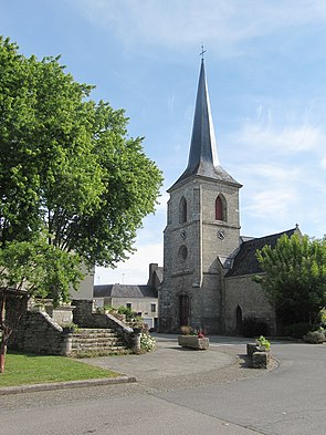 Malansac bourg église.JPG