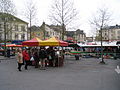 English: The market of Mayenne, Mayenne, France. Français : Le marché de Mayenne, Mayenne, France.