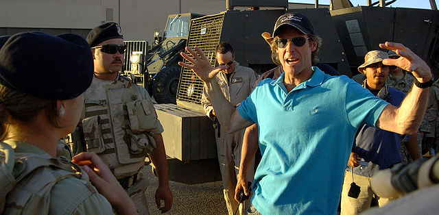 Bay on the set of Transformers, New Mexico, May 2006