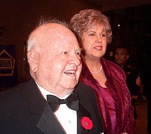 Mickey Rooney mit seiner achten Frau Jan Chamberlin (2000)