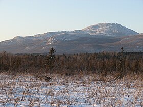 Le mont Orford vu de Magog.