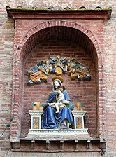 Satue en terre cuite polychrome de la Vierge (école d'Andrea della Robbia).