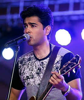 Musical Performance by Shahzad Roy (35952199680) (cropped).jpg