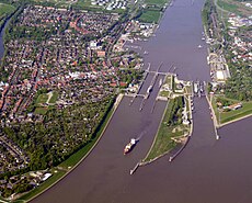 Nord-Ostsee-Kanal Brunsbüttel.jpg
