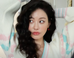 Oh Yeon-Seo: Masa muda, Karir, Kehidupan Pribadi