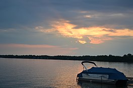 Orchard Lake Michigan.jpg