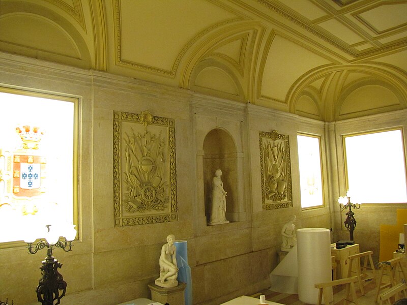 File:Palacio Ajuda - The Palace Vestibule.jpg
