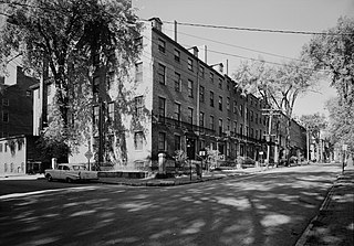 <span class="mw-page-title-main">Park Street Row</span> Historic houses in Maine, United States