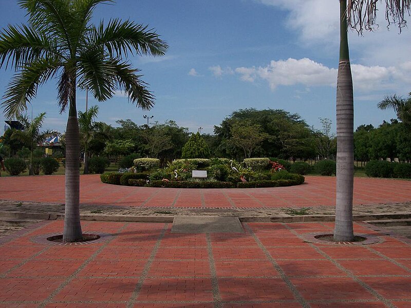 File:Parque de Barrancas - panoramio.jpg