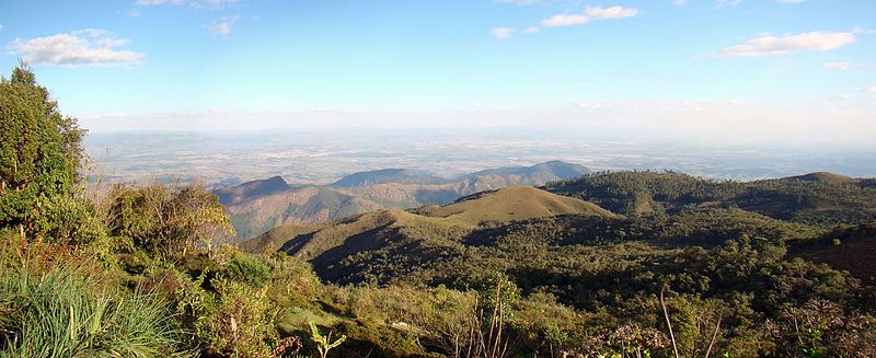 File:Pico do Itapeva (3851759201).jpg