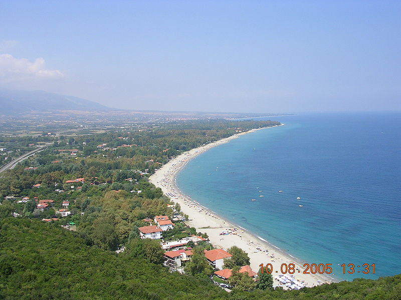 File:Platamonas Beach, Pieria, Greece.jpg