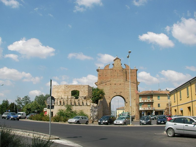 File:Porta schiavonia.JPG