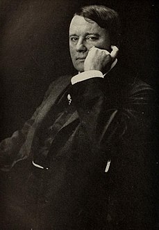 Portrait of Alfred Harmsworth, 1st Viscount Northcliffe.jpg