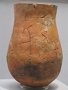 Globular, high-collared jar with slightly flaring rim Pottery from the Korean Neolithic at the National Museum of Korea.jpg