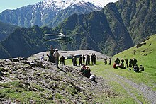 Versorgungs-Hubschrauber beim dagestanischen Dorf Chuschet (2007)