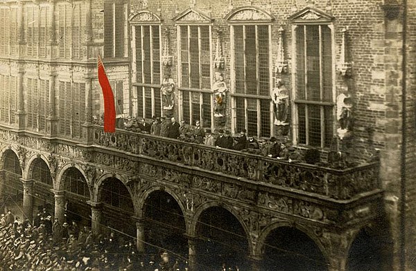 Proclamation of the Bremen Soviet Republic outside the city hall on 15 November 1918