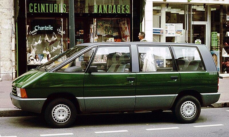 File:Renault Espace First Iteration Blois 1984.jpg