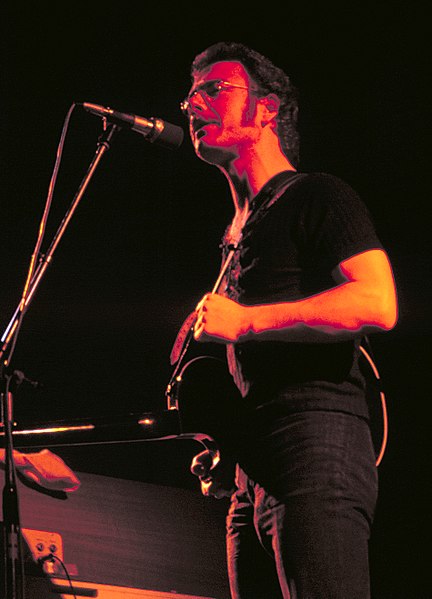 File:Robert Fripp 2.jpg