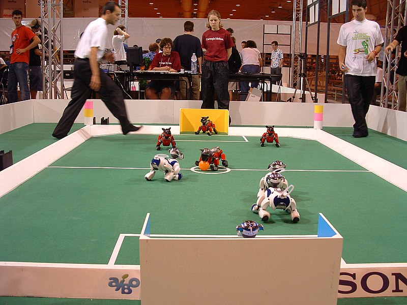 File:Robocup.legged.leauge.2004.nk.jpg