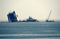 Le Rokia Delmas échoué vu de La Couarde-sur-Mer le 28 octobre 2006. On distingue l'île d'Oléron en arrière-plan.