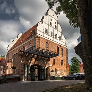 Giżycko: Geographische Lage, Geschichte, Sehenswürdigkeiten