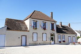 Das Rathaus in Saint-Loup-de-Buffigny