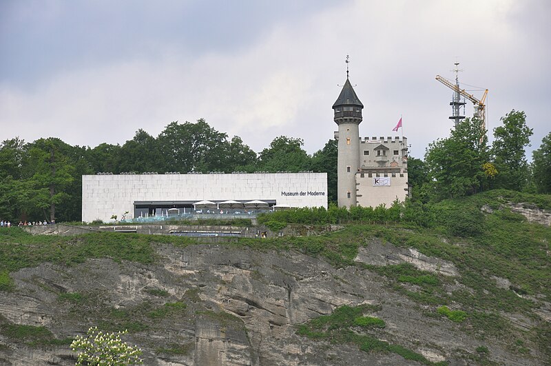 File:Salzburg Museum der Moderne 2013.jpg