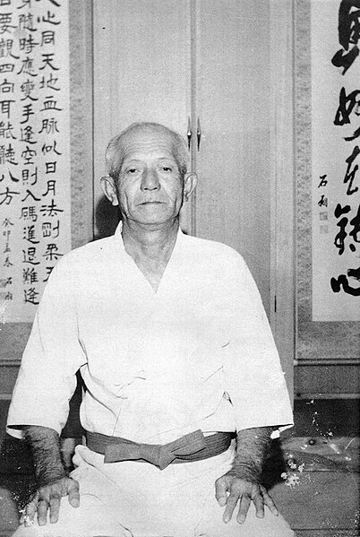 File:Sekō (Seiko) Higa (比嘉 世幸).jpg