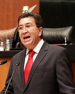 Héctor Yunes Landa Mexican politician