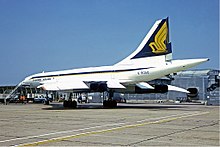 L'unico Concorde della compagnia visto a Londra nel 1980. Operato dalla BA, aveva da un lato la sua livrea mentre dall'altro quella della Singapore Airlines.