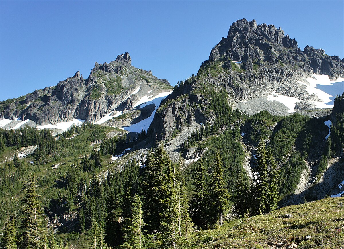 Northern mountains. North Side. North Mount Company. Czech North Mountains. Mount Dev PNG.