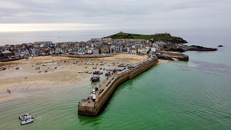 File:St. Ives Harbour from air3 Fossick.jpg