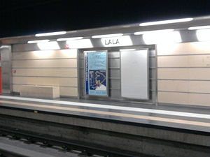 역 승강장의 모습