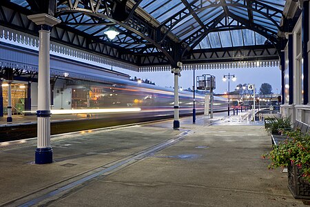 Stirling railway station