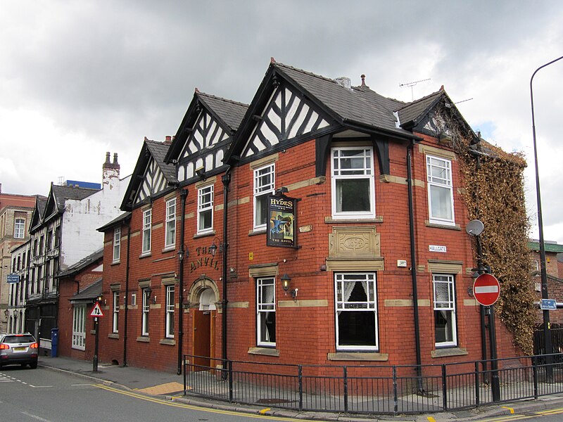 File:The Anvil, Wigan (2).JPG