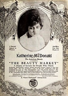 Der Schönheitsmarkt (1919) - 4.jpg