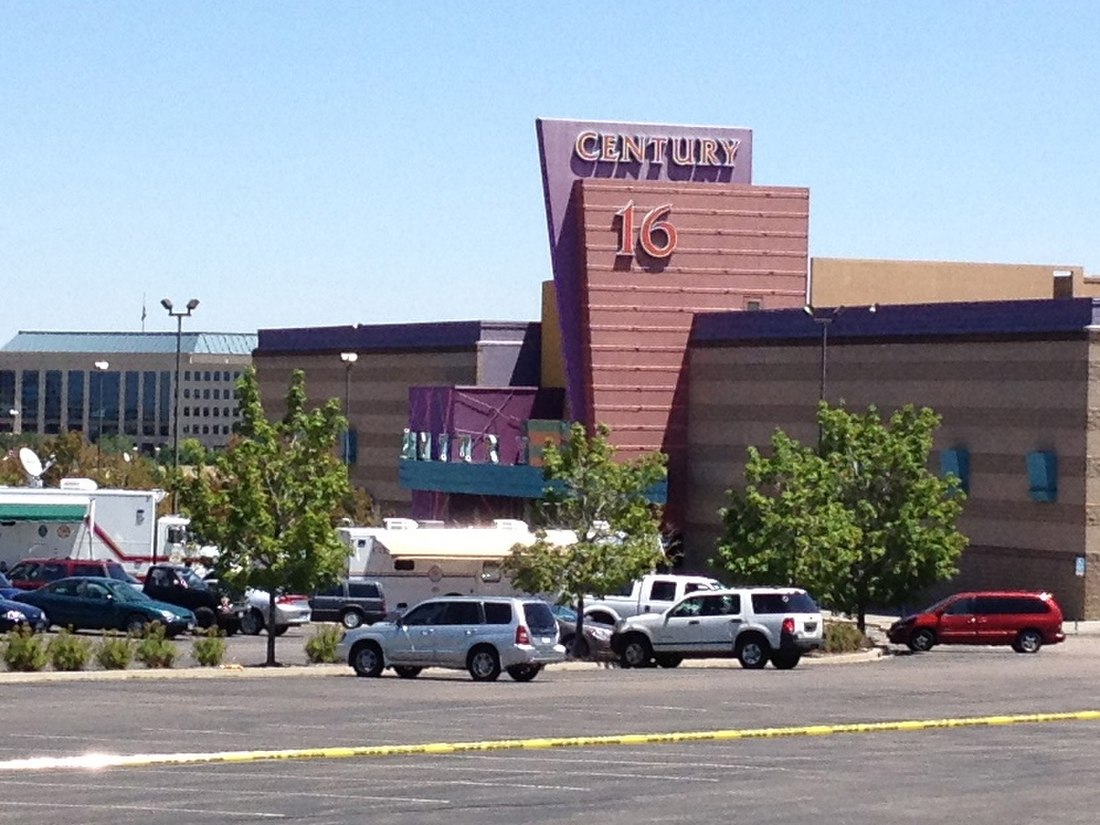 2012 Aurora theater shooting