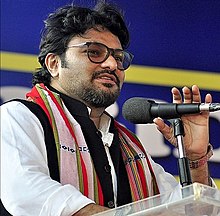 The Minister of State for Heavy Industries & Public Enterprises, Shri Babul Supriyo addressing at the inauguration of the DigiDhan Mela, in Agartala on February 21, 2017 (Cropped).jpg