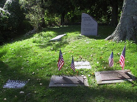 Graves of Increase Claflin and family.