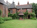 Red House The Red House, Bexleyheath.JPG