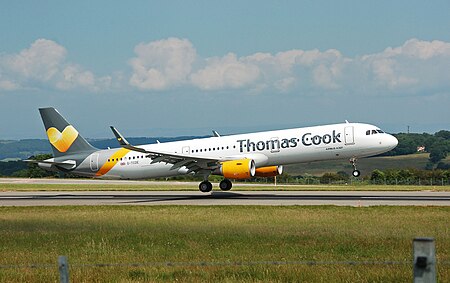 Tập_tin:Thomas_Cook_Airlines_A321_(G-TCDE)_lands_Bristol_22.6.14_arp.jpg
