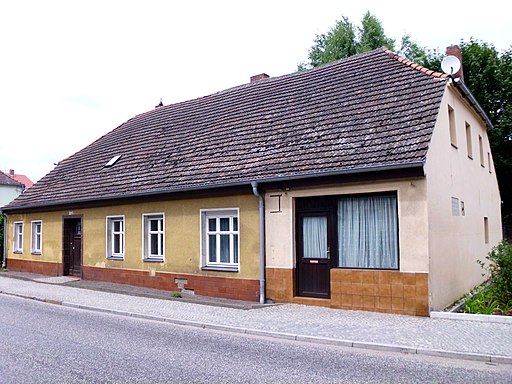 Trebbiner Straße Nr. 110 3