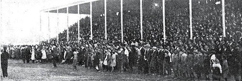 File:Tribunas boca geba 1916.jpg